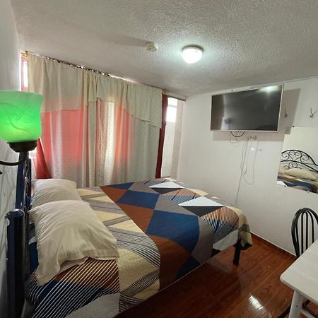 Hostal La Escondida De Quito Del Norte Exterior photo